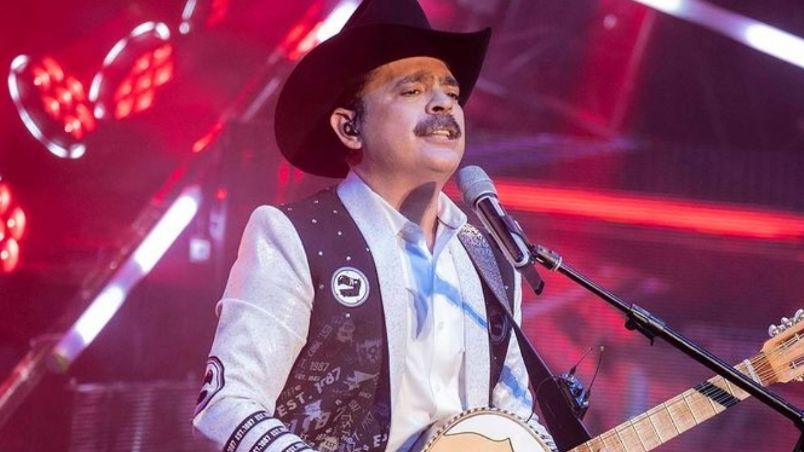 Mario Quintero es vocalista de Los Tucanes de Tijuana