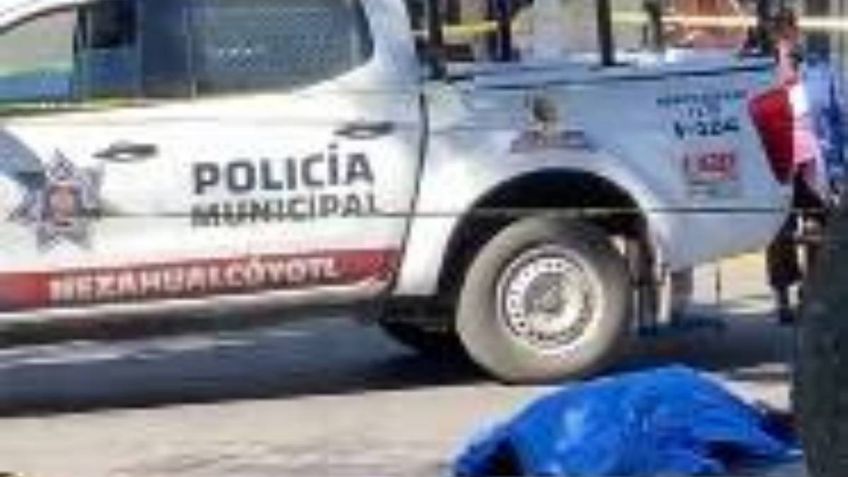 Sujeto arrolla a mujer y la arrastra 4 metros por el pavimento en Nezahualcóyotl