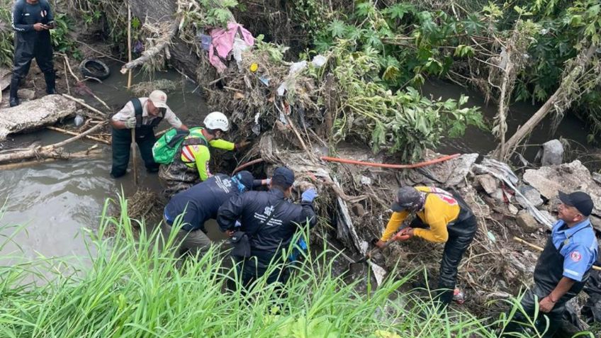 En Tlajomulco sigue búsqueda de Paty,  adulta mayor, jalada por la corriente de agua