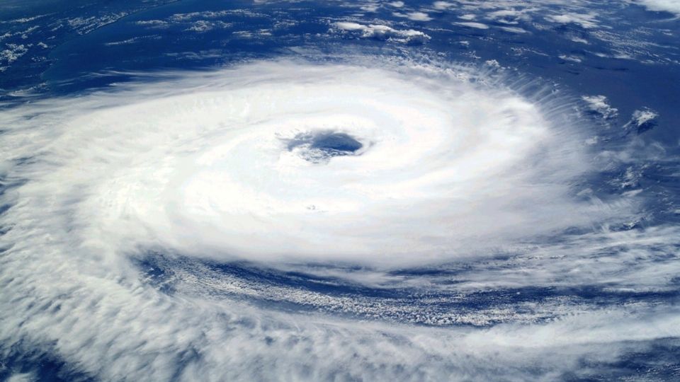 Este fin de semana dos ondas tropicales estarán influyendo en el clima de México.