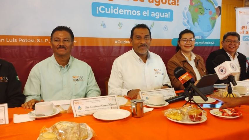 Líder del SNTE cederá diputación plurinominal a presidente del Panal en San Luis Potosí