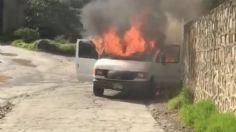 Pobladores aseguran e incendian madera talada en San Miguel Mimiapan en Xonacatlán