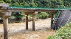 Colapsa puente sobre un río y mata al menos a 12 personas, hay 30 desaparecidos