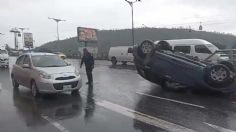 Vuelca auto sobre Insurgentes Norte a la altura de Acueducto en la Gustavo A. Madero