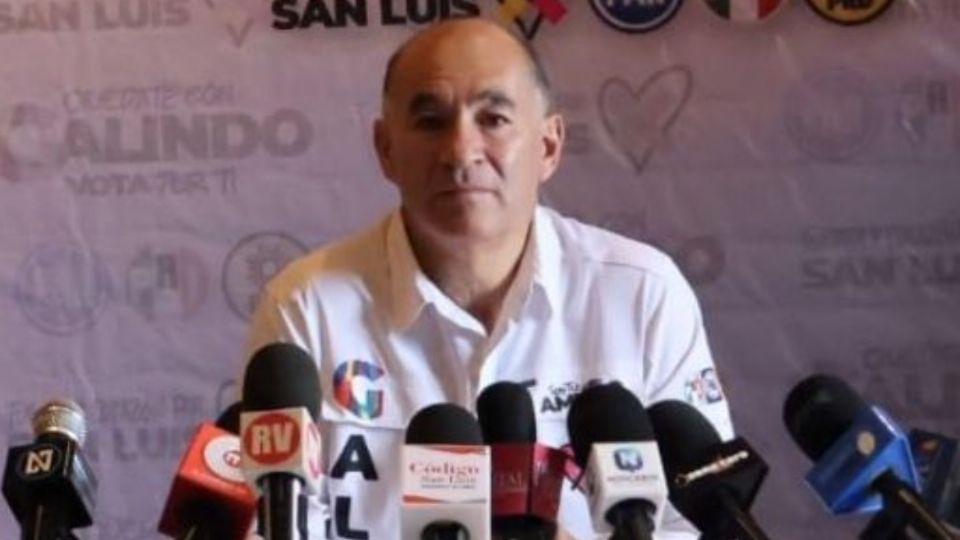 Enrique Galindo  es acusado de abandonar Villa de Pozos