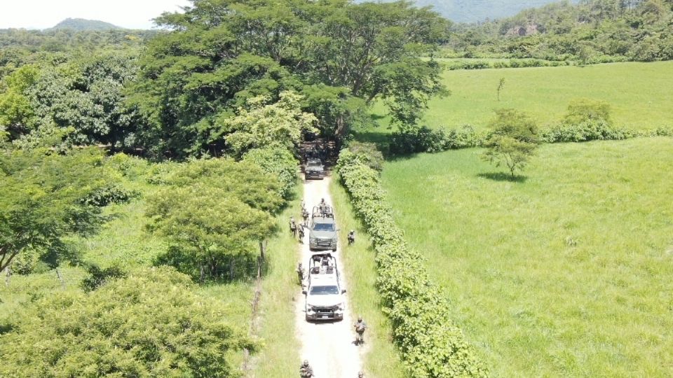 Elementos de la Sedena y la Guardia Nacional entraron a la localidad.