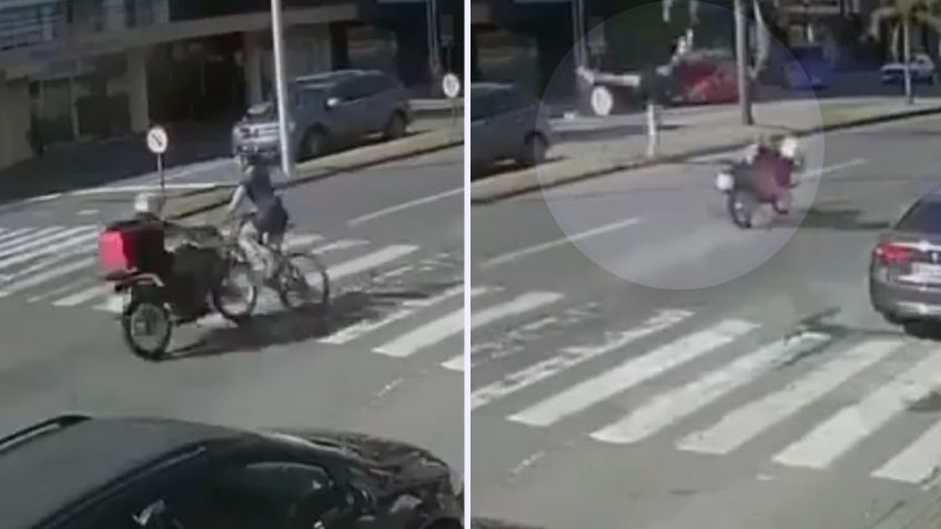 IMÁGENES FUERTES: una ciclista es golpeada de frente por una moto que cruzó la calle a exceso de velocidad