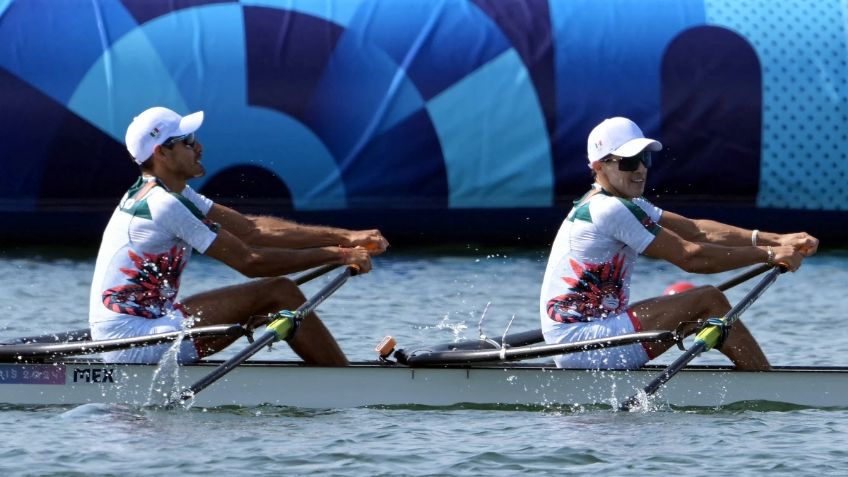 Avanzan a semifinales: Miguel Carballo y Alexis López consiguen su pase en doble de remo en París 2024