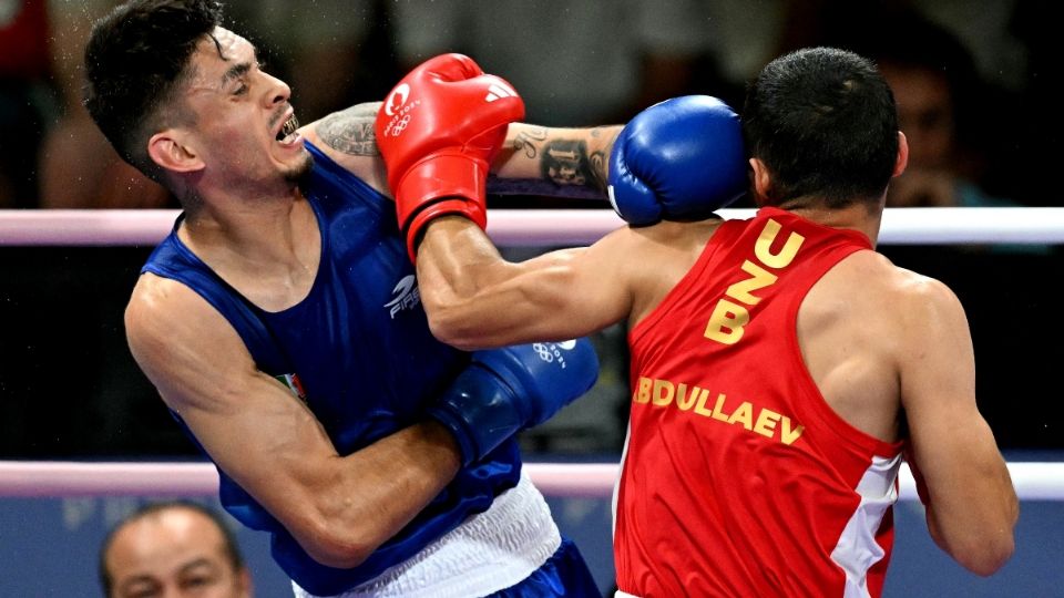 El boxeador mexicano cayó frente al ruso Abdullaev.