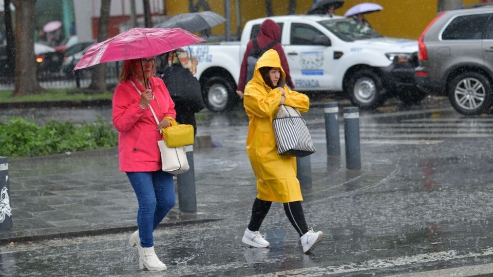 La onda tropical 14 también tendrá efectos este martes.