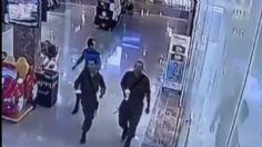 IMÁGENES IMPACTANTES: ataque en centro comercial deja dos muertos y un herido