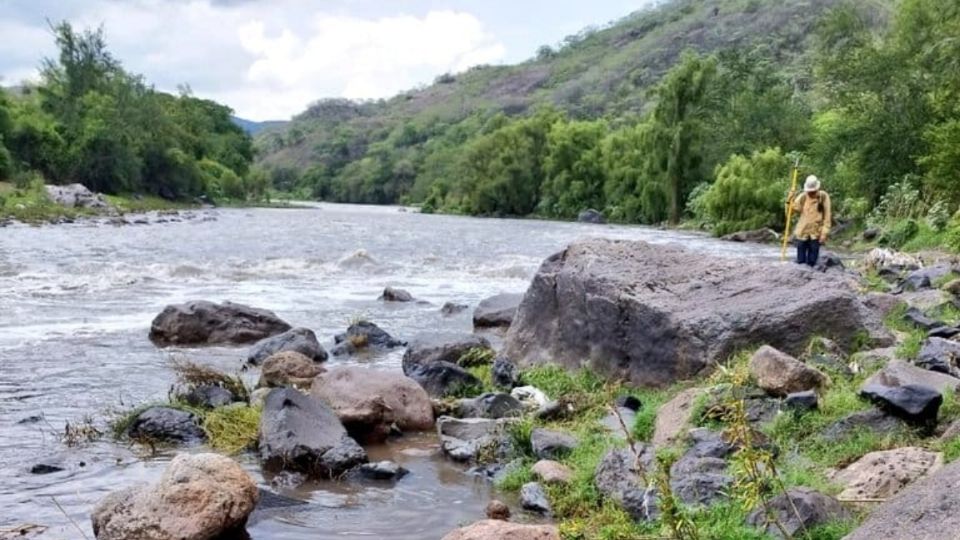 El adolescente había acudido al río con otros dos jóvenes.