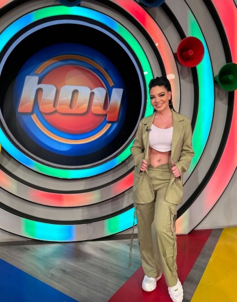 paola durante paul stanley programa hoy la casa de los famosos mexico