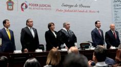 Entrega Poder Judicial del Estado de México preseas a 10 destacados juristas