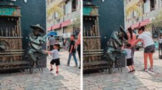 VIDEO: por tentón un niño pequeño se lleva el susto de vida con una estatua humana