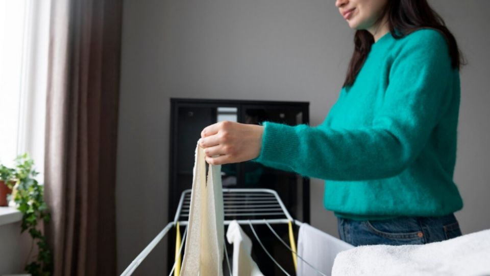 Un consejo que debes tomar en cuenta es no poner cargas demasiado llenas de ropa