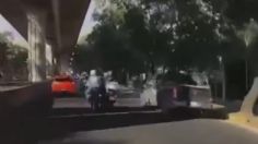 IMÁGENES FUERTES: bikers chocan y tumban de una moto a pareja sobre Viaducto Tlalpan; se dan a la fuga