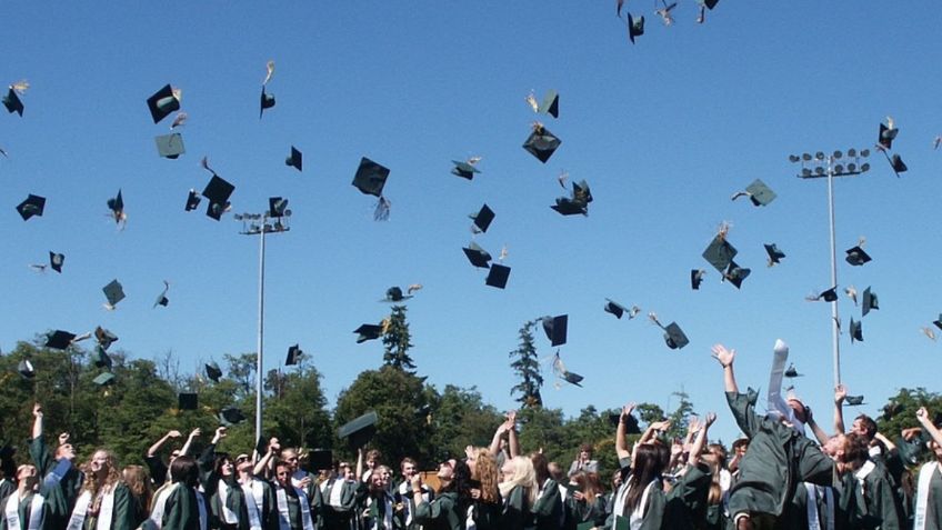 ¿Te defraudaron en tu graduación de la facultad de Derecho de la UNAM? Profeco te ayuda