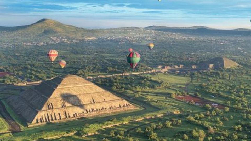 Conoce los precios para el festival de papalotes y globos de cantoya en Teotihuacán en julio. Fuente: Pinterest