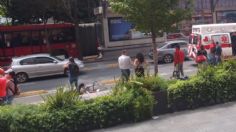 Ciclista agrede a cadenazos una camioneta y es arrollado en Avenida Insurgentes