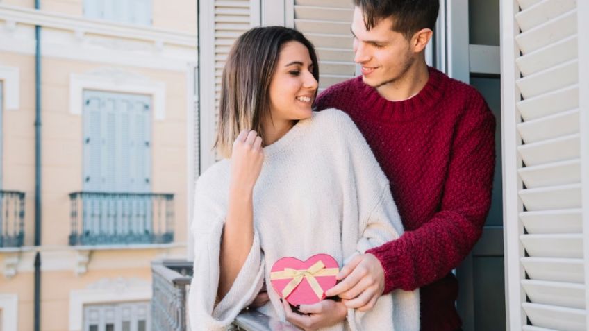 Además de flores, ¿qué más le puedo regalar a mi pareja el Día de la Novia?