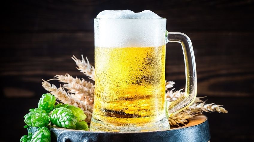 Día Internacional de la Cerveza: ¿Por qué es importante dejar espuma al servirla?