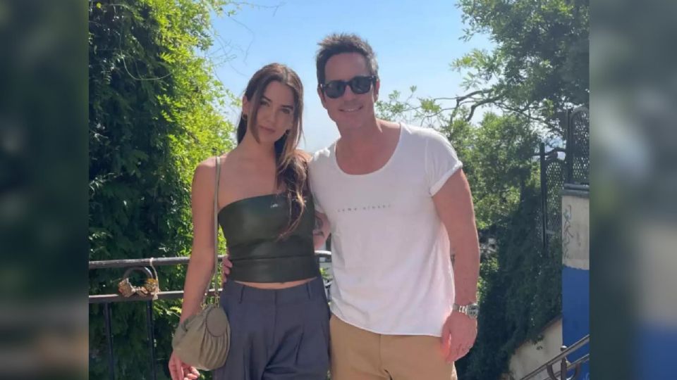 Mauricio Ochmann le dio otra oportunidad al amor y su nueva pareja es la actriz y modelo Lorena Gonzñalez.