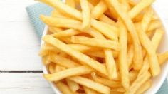 El barato ingrediente que usan en los mejores restaurantes para lograr unas papas fritas crujientes