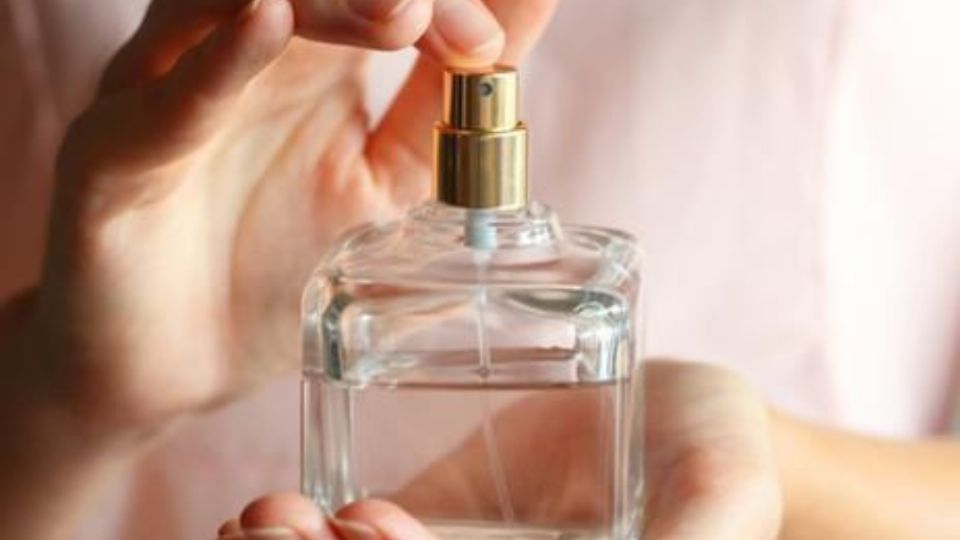 Descubre los 5 perfumes otoñales y elegantes más vendidos este año 2024. Fuente: Pinterest