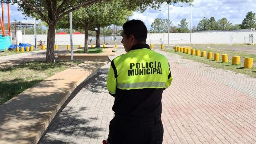 Detienen a sujeto que torturó y clavó a un perro en un poste