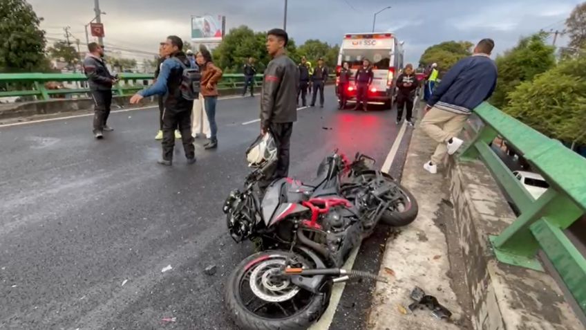 Choque múltiple en Tlalpan y Viaducto afectó al Tren Ligero