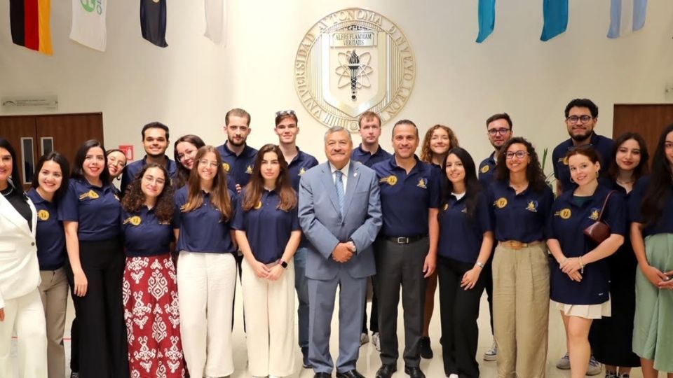 El rector de la UANL declaró que la internacionalización promueve la movilidad entre el alumnado como de profesores e investigadores. 