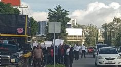 Vecinos bloquean avenida Lomas Verdes tras microsismos en Naucalpan