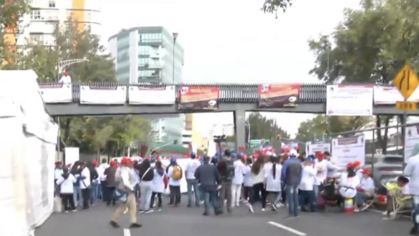 Bloqueo en Marina Nacional causa caos vial por manifestantes