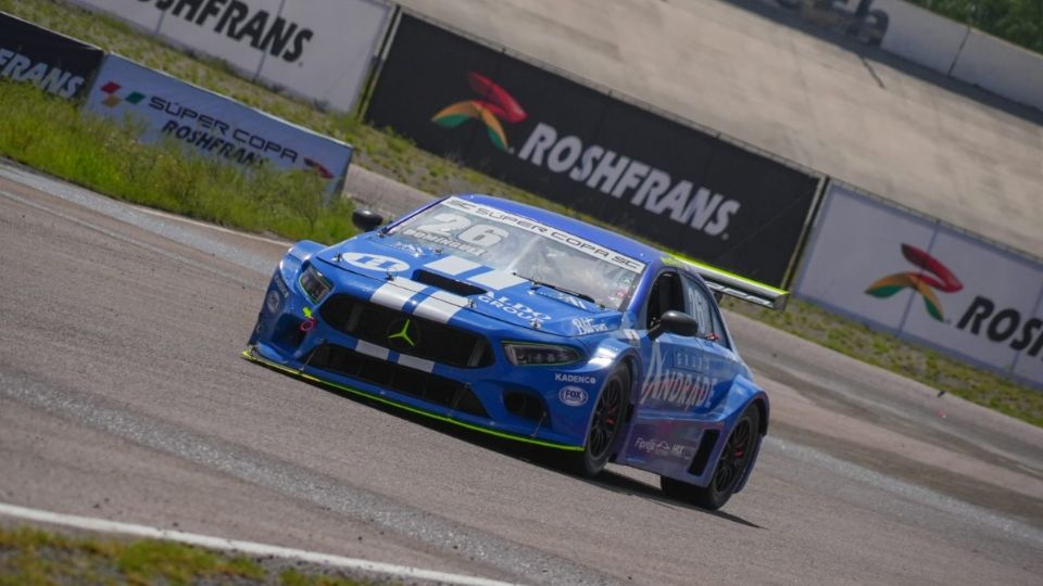 El piloto Mario Domínguez regresa a la actividad dentro de la Súper Copa en el Autódromo de León, Guanajuato. 