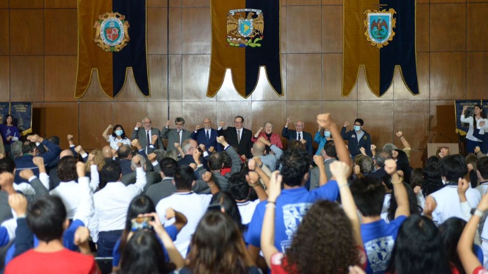 Mensaje a universitario que ingresarán a un nuevo ciclo escolar