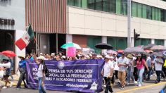 Trabajadores del Poder Judicial en Nayarit forman una cadena humana, piden reunión con el Congreso