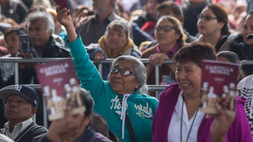 Pensión Mujeres de 60 a 64 de 3 mil pesos: FECHA de registro, entrega de TARJETAS, todo lo que se sabe del programa