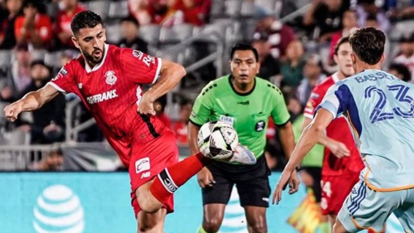 Futbolistas de Toluca rompen jarrón de 12 mil dólares de un hotel en Estados Unidos: VIDEO