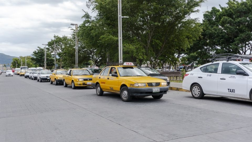 Las rutas más importantes de taxis, camiones y combis de Tepic pertenecen a la SINATRAY