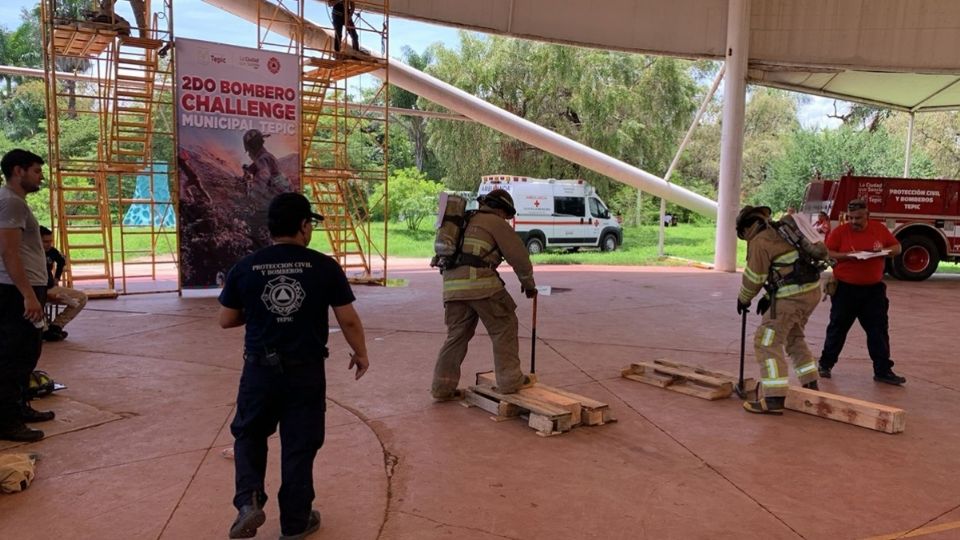 Festejamos a hombres y mujeres que día a día están al servicio de sus comunidades.