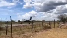 Captan momento exacto en que despega avión en donde secuestraron a "El Mayo" Zambada: VIDEO