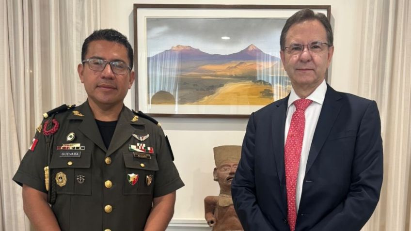 Esteban Moctezuma recibe al nuevo agregado militar de México en EU, Manuel Ladrón de Guevara Job