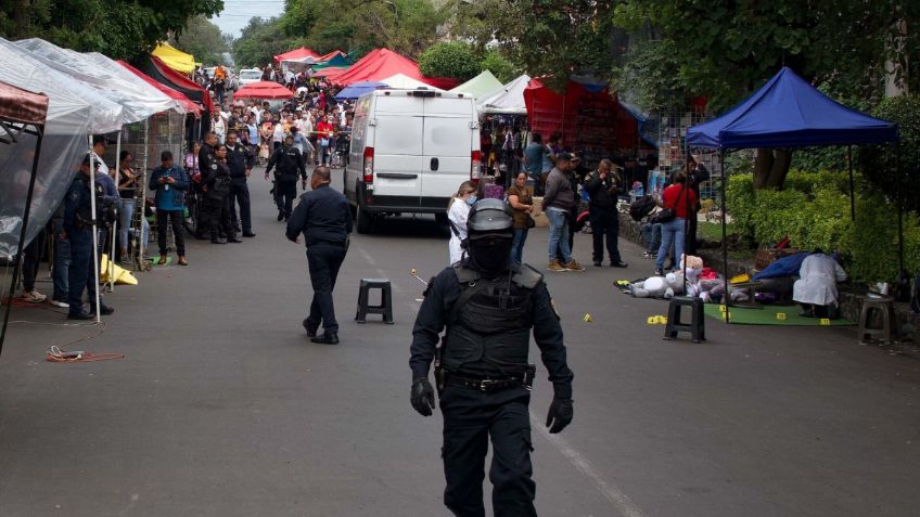 Asesinan a comerciante en puesto de ropa del tianguis "La Lagunilla" en Irapuato