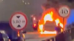 VIDEO: auto de lujo explota y se incendia en plena autopista, la conductora sufrió quemaduras de tercer grado