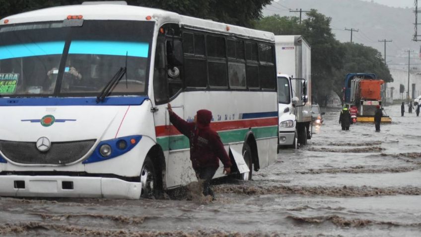 Alertan por tormenta con descargas eléctricas hoy por la noche en Ecatepec