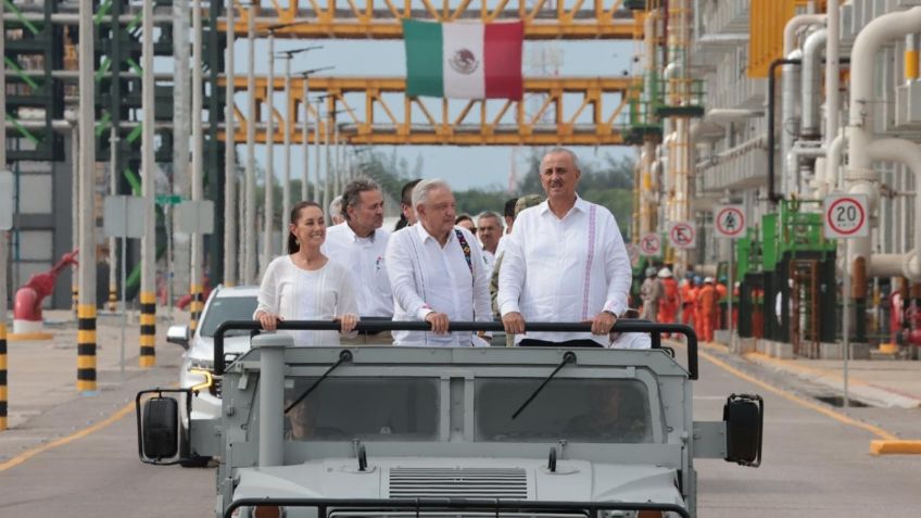 Inauguración de la Refinería Olmeca en Dos Bocas: AMLO y Claudia Sheinbaum celebran el inicio de operaciones