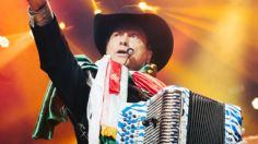 Los Tigres del Norte cumplen el sueño de uno de sus fanáticos más pequeños y le regalan un momento inolvidable: VIDEO