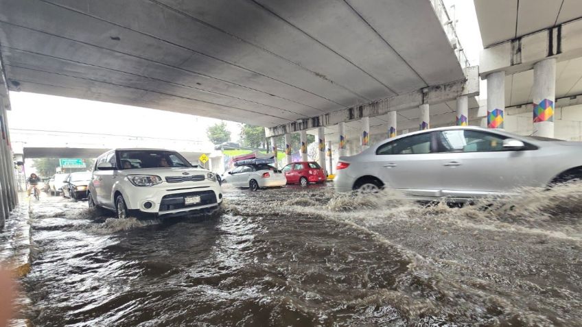 Estado de México suma 125 emergencias por lluvias y ha retirado 79 toneladas de basura