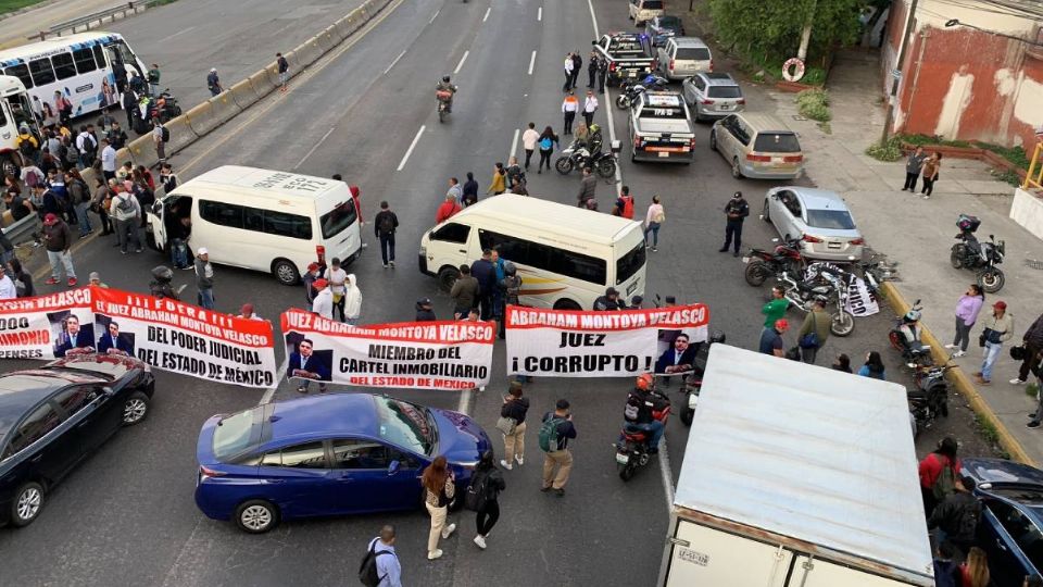 Bloqueo en la autopista México-Pachuca